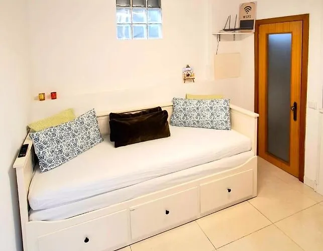 Bela - Center Garden - 3 Сasa de vacaciones *